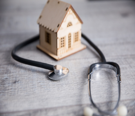 La santé essentielle dans le secteur du bâtiment : quid du secteur du diagnostic immobilier ?